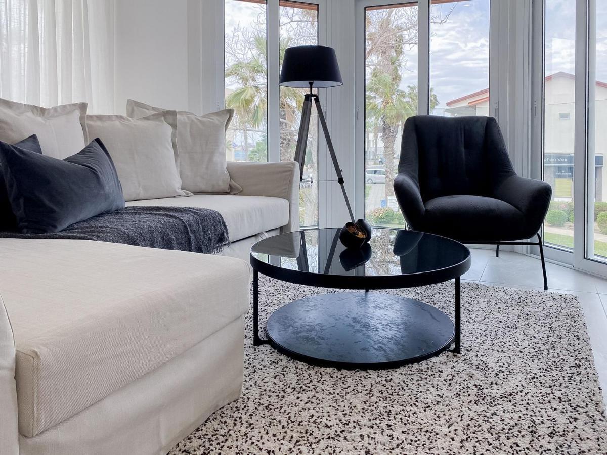 Phaedrus Living: Seaview Luxury Flat Limnaria 134 Lejlighed Paphos Eksteriør billede